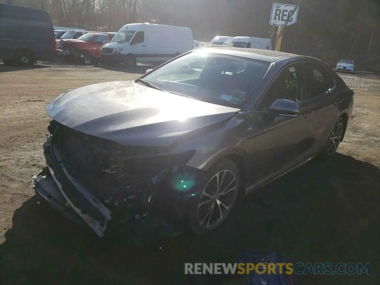 2 Photograph of a damaged car 4T1B11HK2KU847482 TOYOTA CAMRY 2019