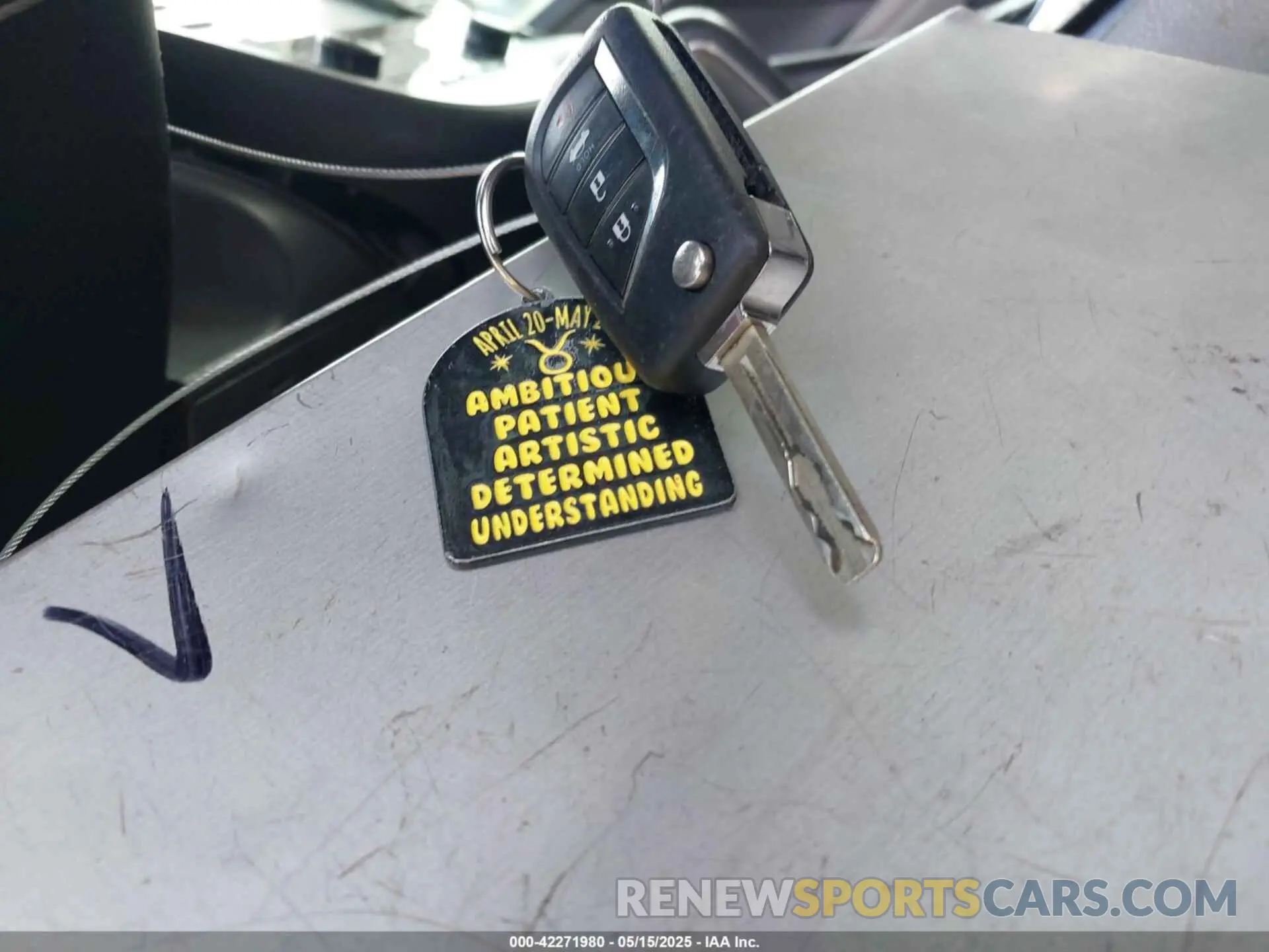 11 Фотография поврежденного автомобиля 4T1B11HK2KU853217 TOYOTA CAMRY 2019