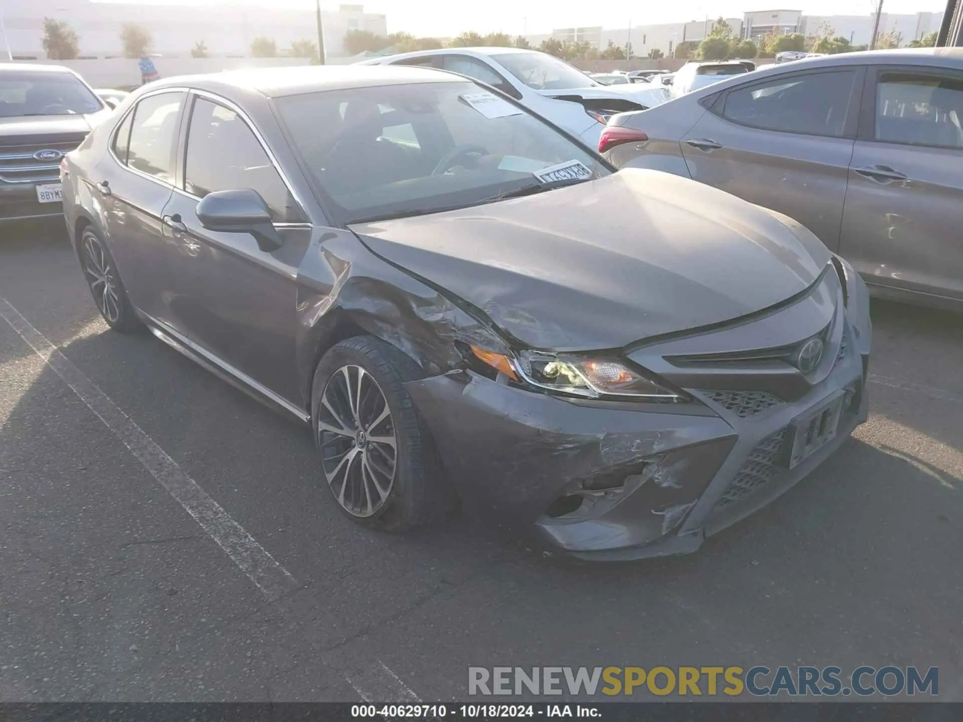 6 Фотография поврежденного автомобиля 4T1B11HK3KU166148 TOYOTA CAMRY 2019