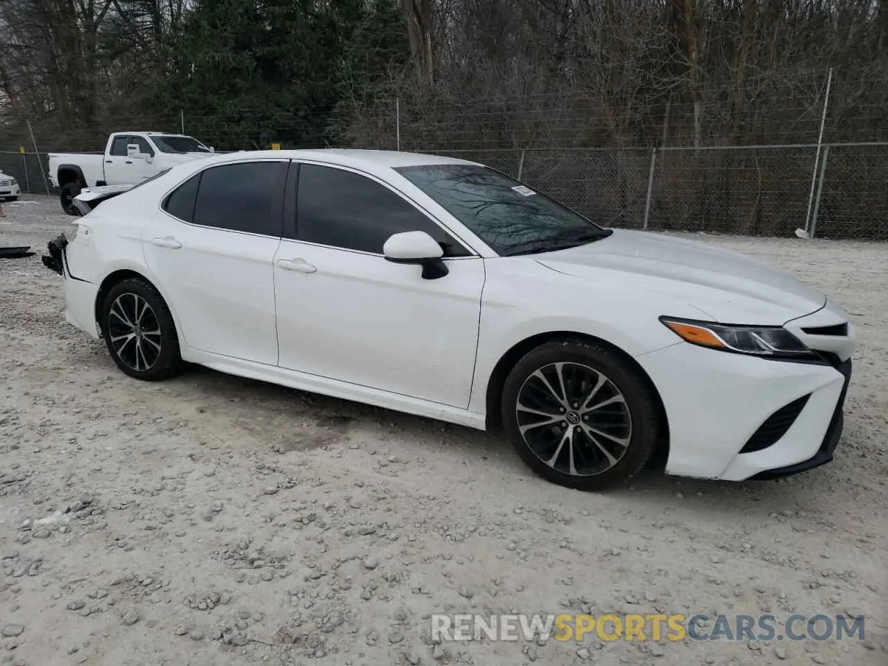 4 Photograph of a damaged car 4T1B11HK3KU171964 TOYOTA CAMRY 2019