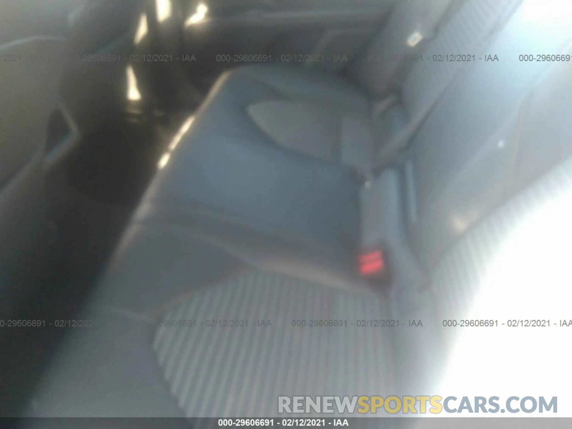 8 Photograph of a damaged car 4T1B11HK3KU179403 TOYOTA CAMRY 2019