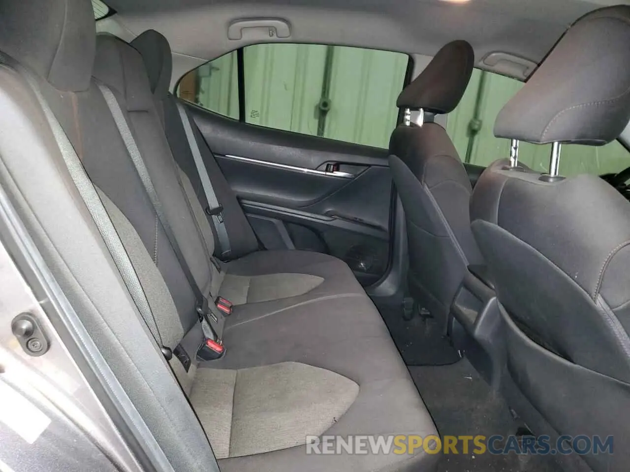 10 Photograph of a damaged car 4T1B11HK3KU197903 TOYOTA CAMRY 2019