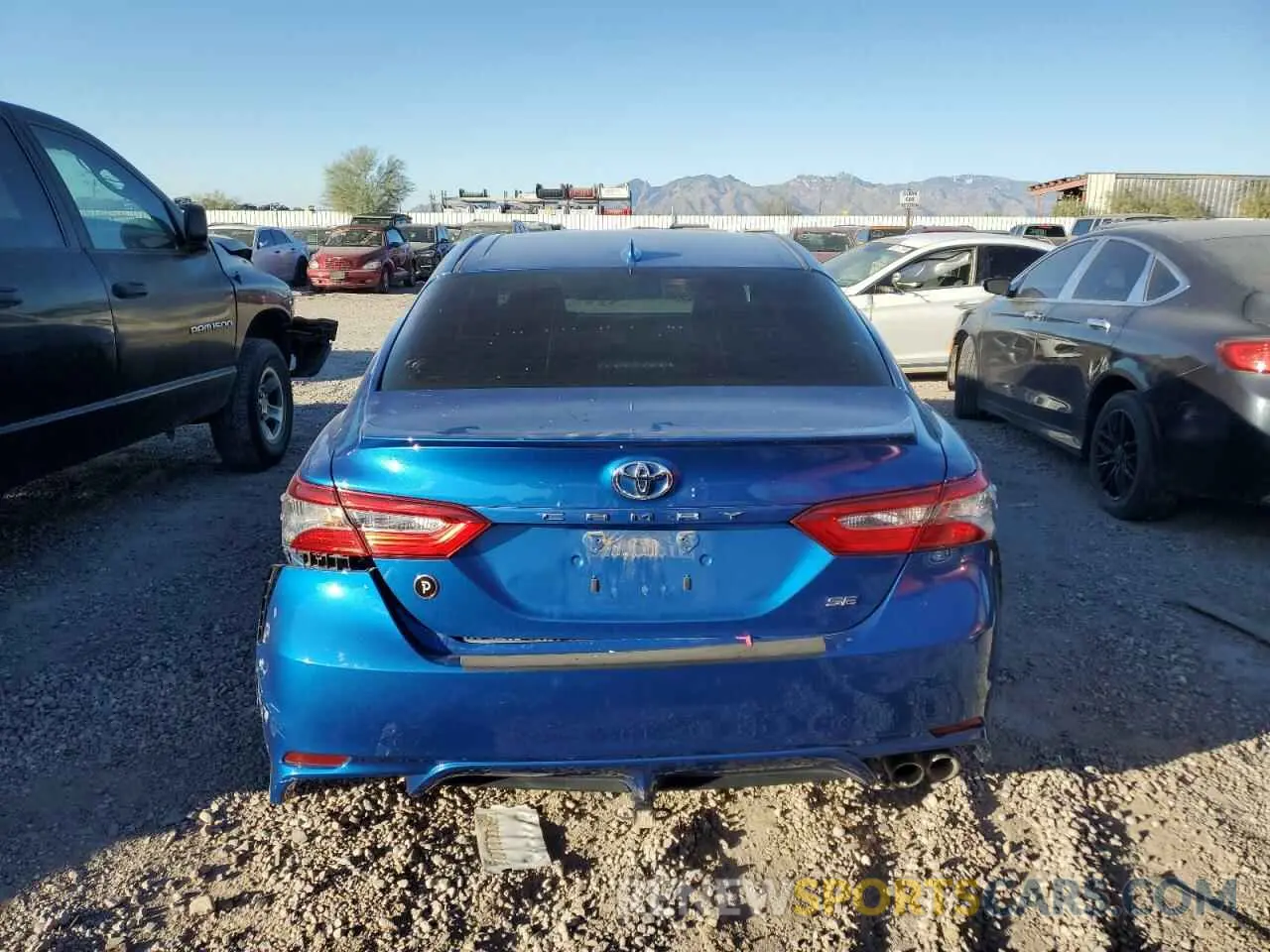 6 Фотография поврежденного автомобиля 4T1B11HK3KU207314 TOYOTA CAMRY 2019