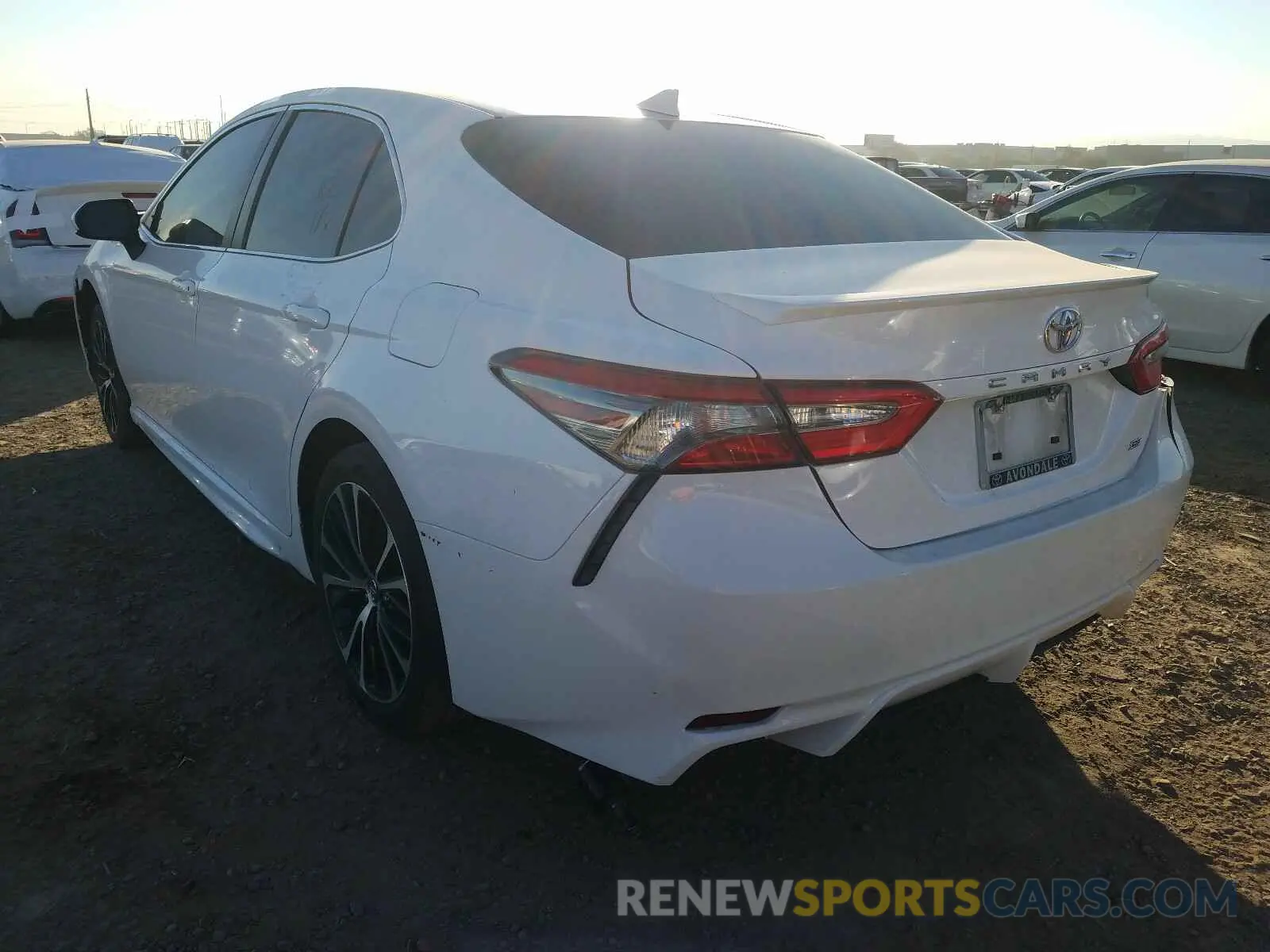 3 Photograph of a damaged car 4T1B11HK3KU209113 TOYOTA CAMRY 2019