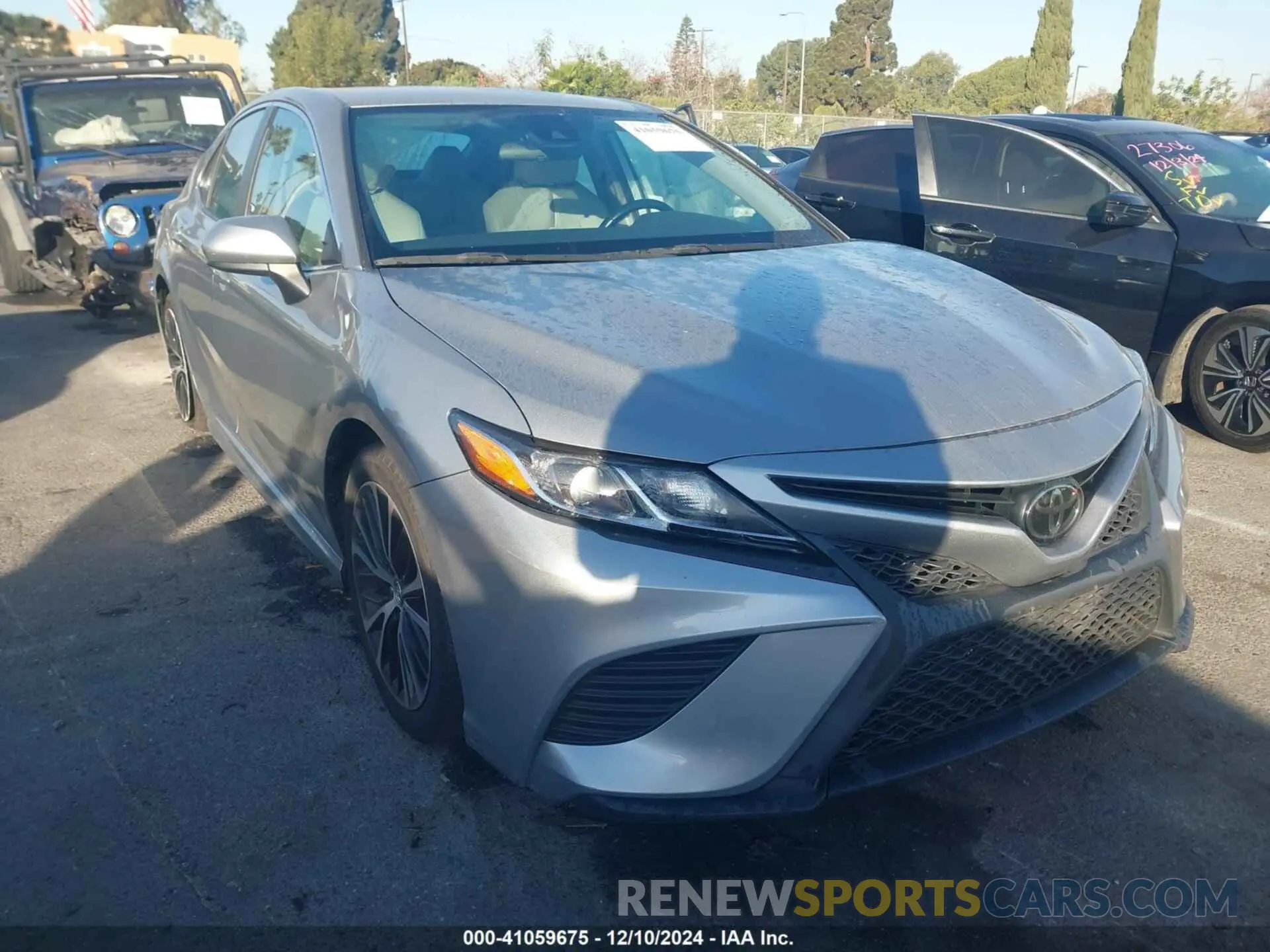 1 Photograph of a damaged car 4T1B11HK3KU212156 TOYOTA CAMRY 2019