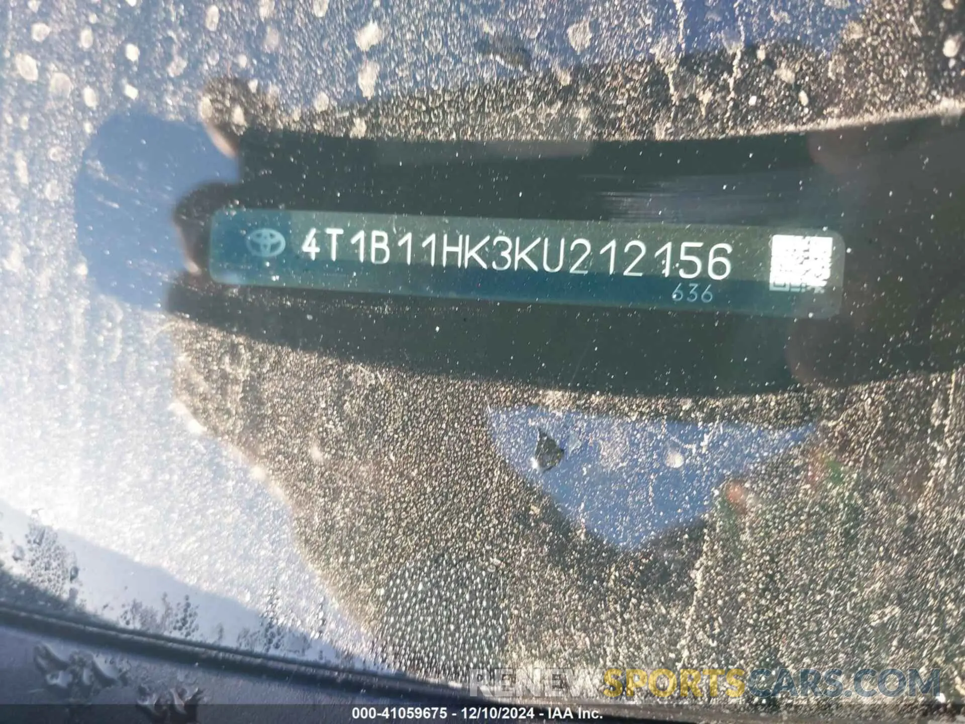 9 Photograph of a damaged car 4T1B11HK3KU212156 TOYOTA CAMRY 2019