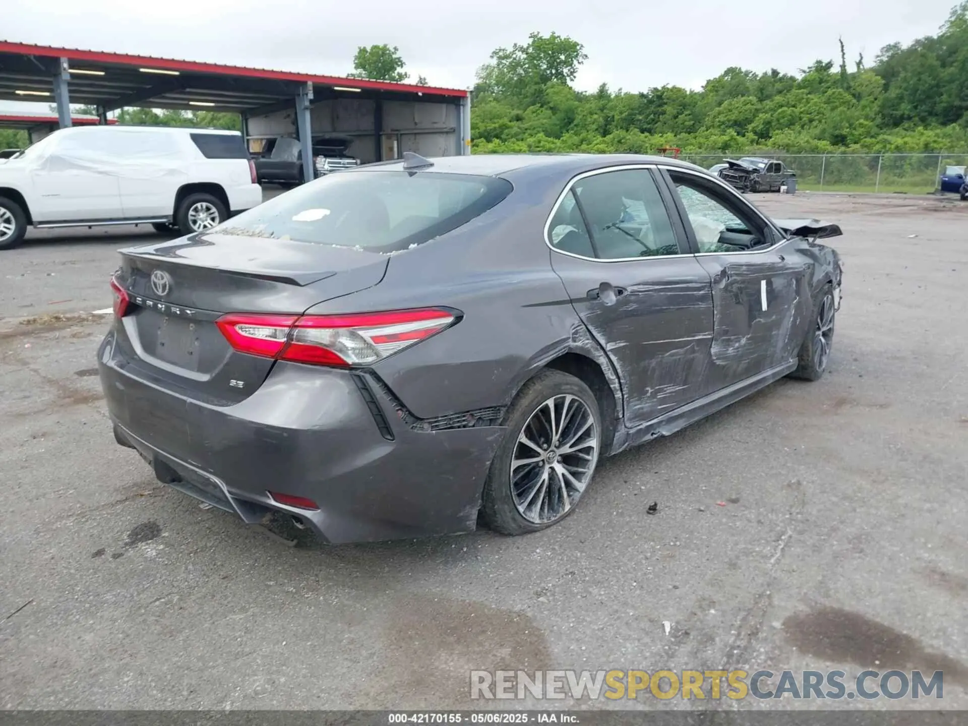 4 Фотография поврежденного автомобиля 4T1B11HK3KU218474 TOYOTA CAMRY 2019