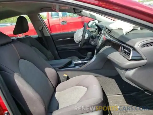 5 Photograph of a damaged car 4T1B11HK3KU232620 TOYOTA CAMRY 2019
