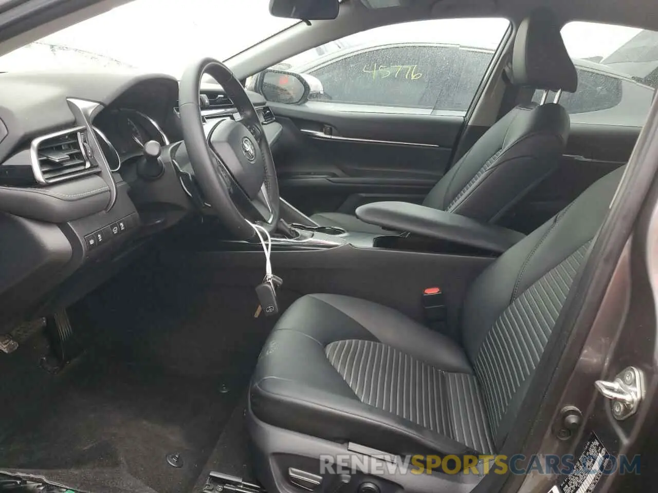 7 Photograph of a damaged car 4T1B11HK3KU238272 TOYOTA CAMRY 2019