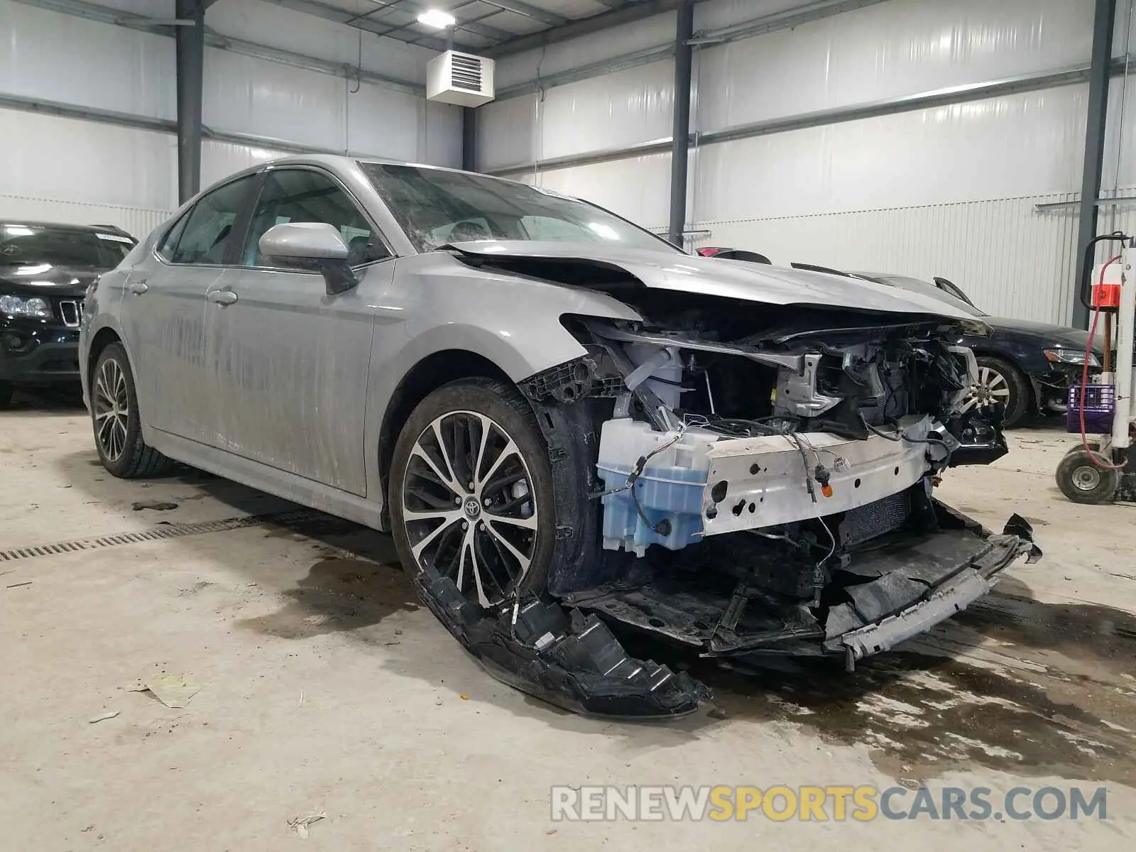 1 Photograph of a damaged car 4T1B11HK3KU242922 TOYOTA CAMRY 2019