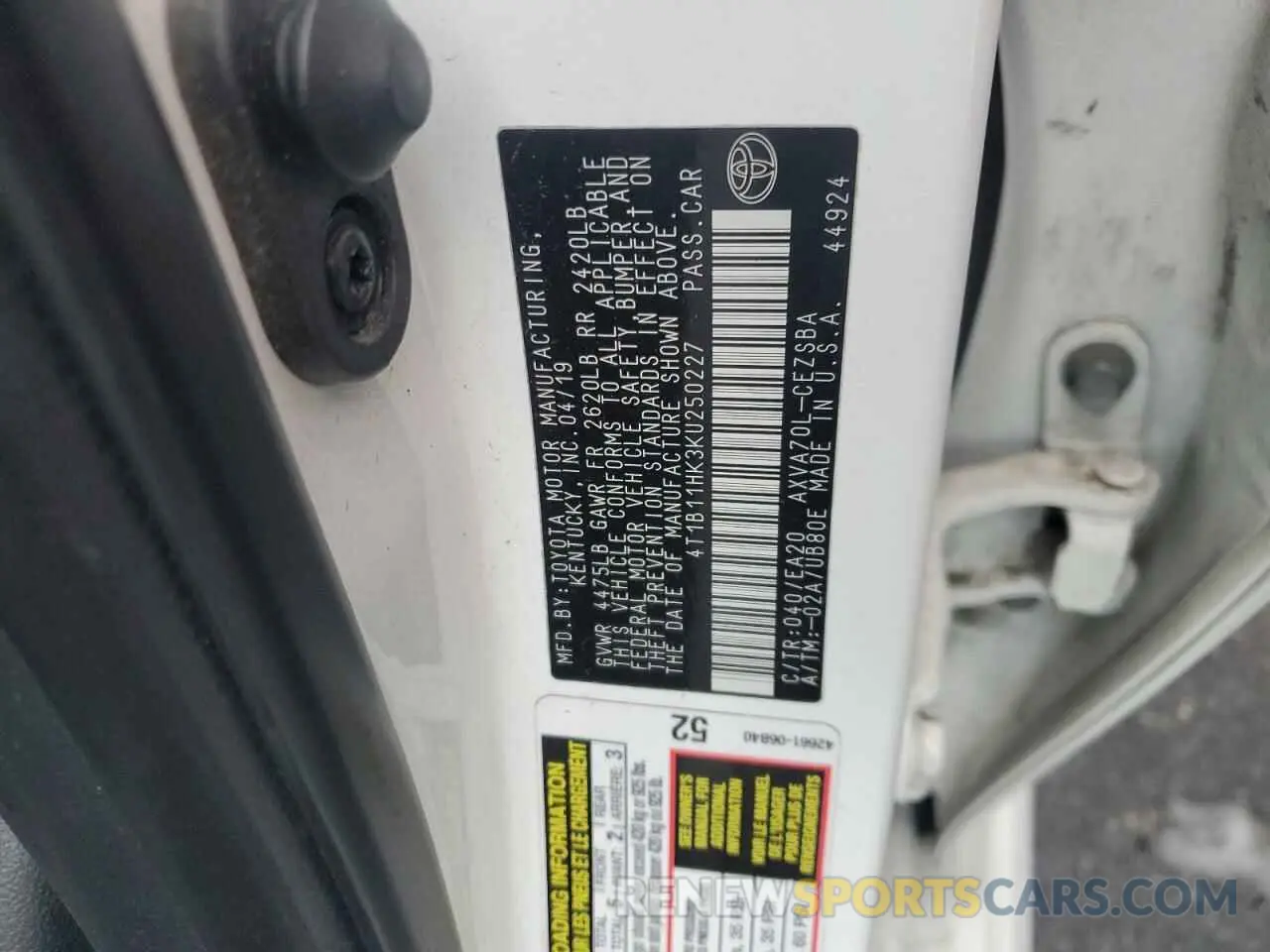 12 Photograph of a damaged car 4T1B11HK3KU250227 TOYOTA CAMRY 2019