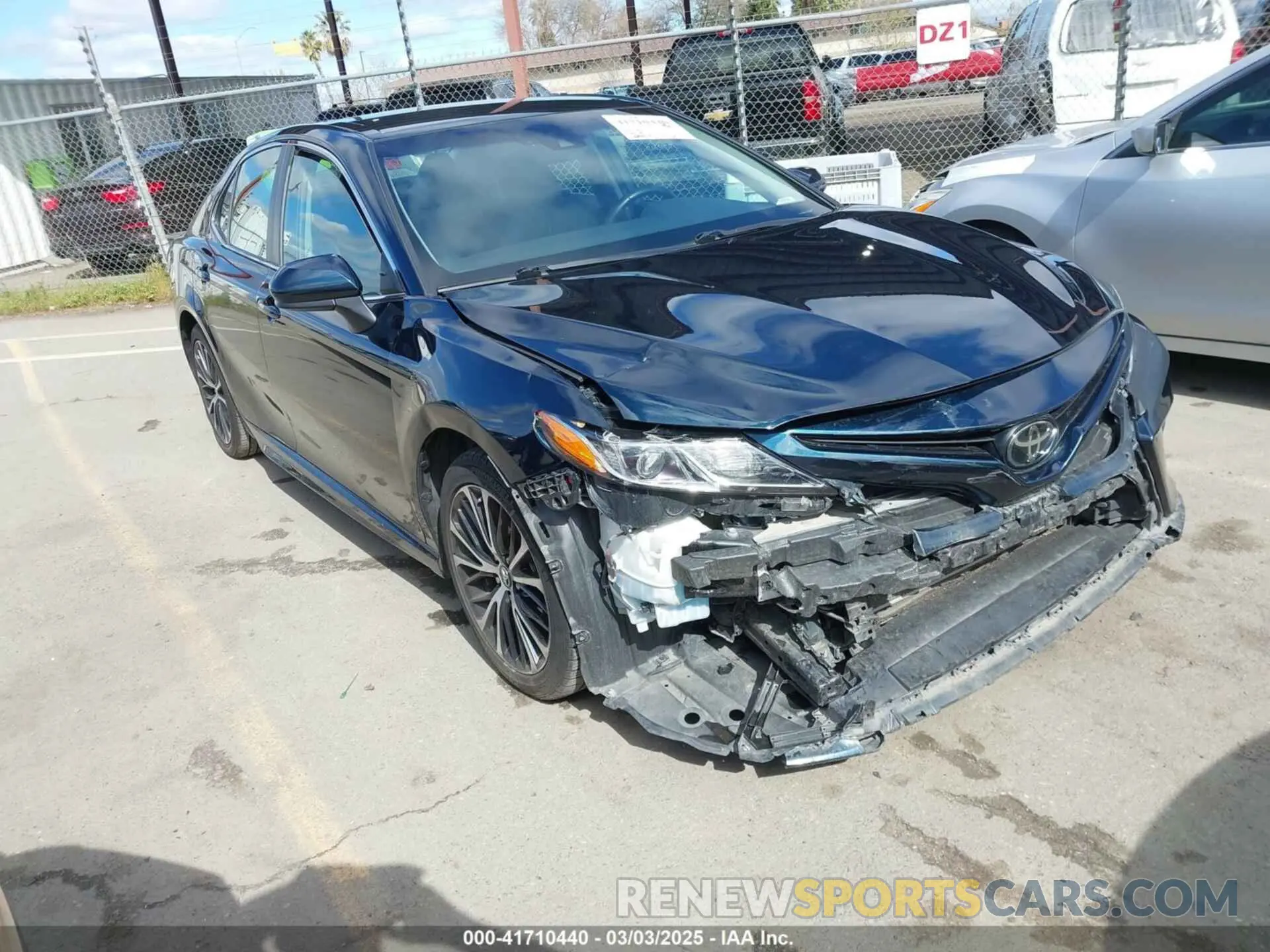 1 Photograph of a damaged car 4T1B11HK3KU255136 TOYOTA CAMRY 2019