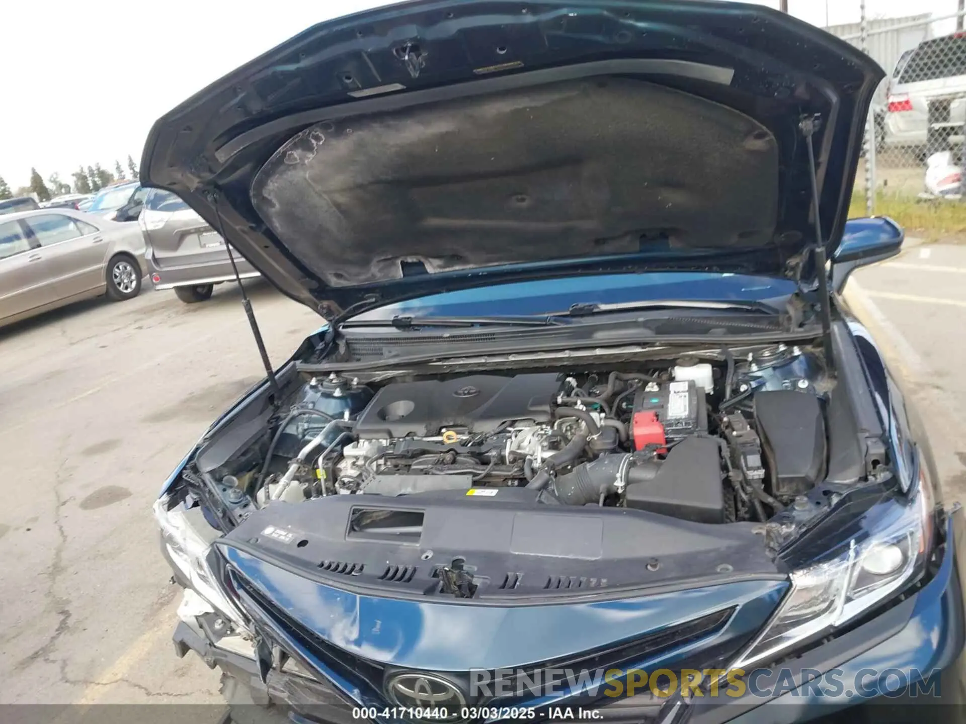 10 Photograph of a damaged car 4T1B11HK3KU255136 TOYOTA CAMRY 2019