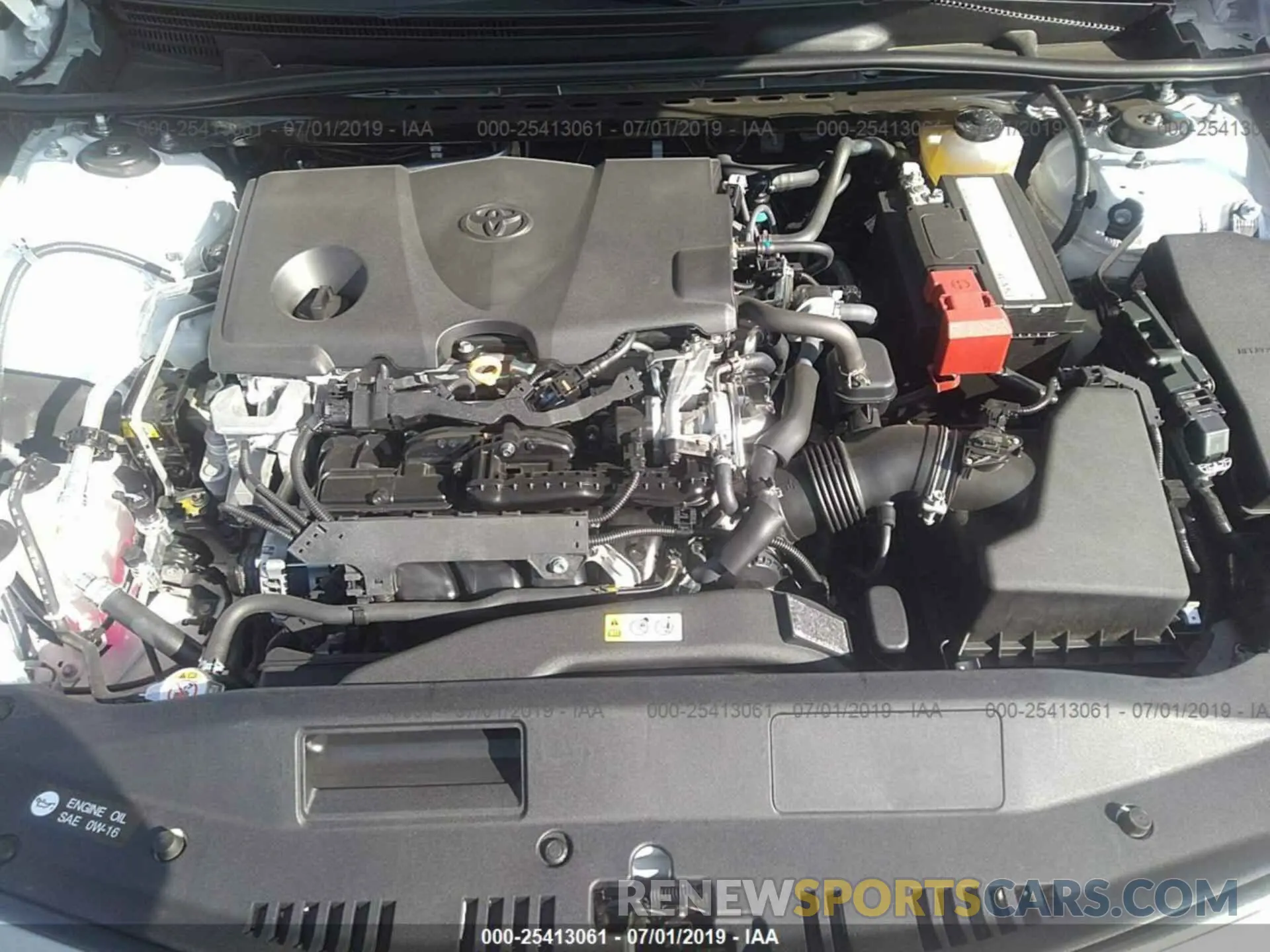 10 Photograph of a damaged car 4T1B11HK3KU255234 TOYOTA CAMRY 2019