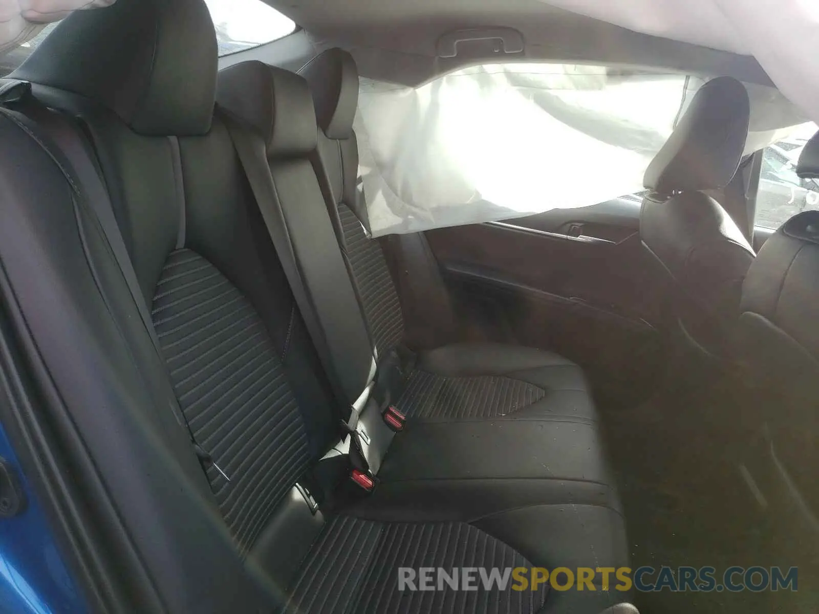 6 Photograph of a damaged car 4T1B11HK3KU256707 TOYOTA CAMRY 2019