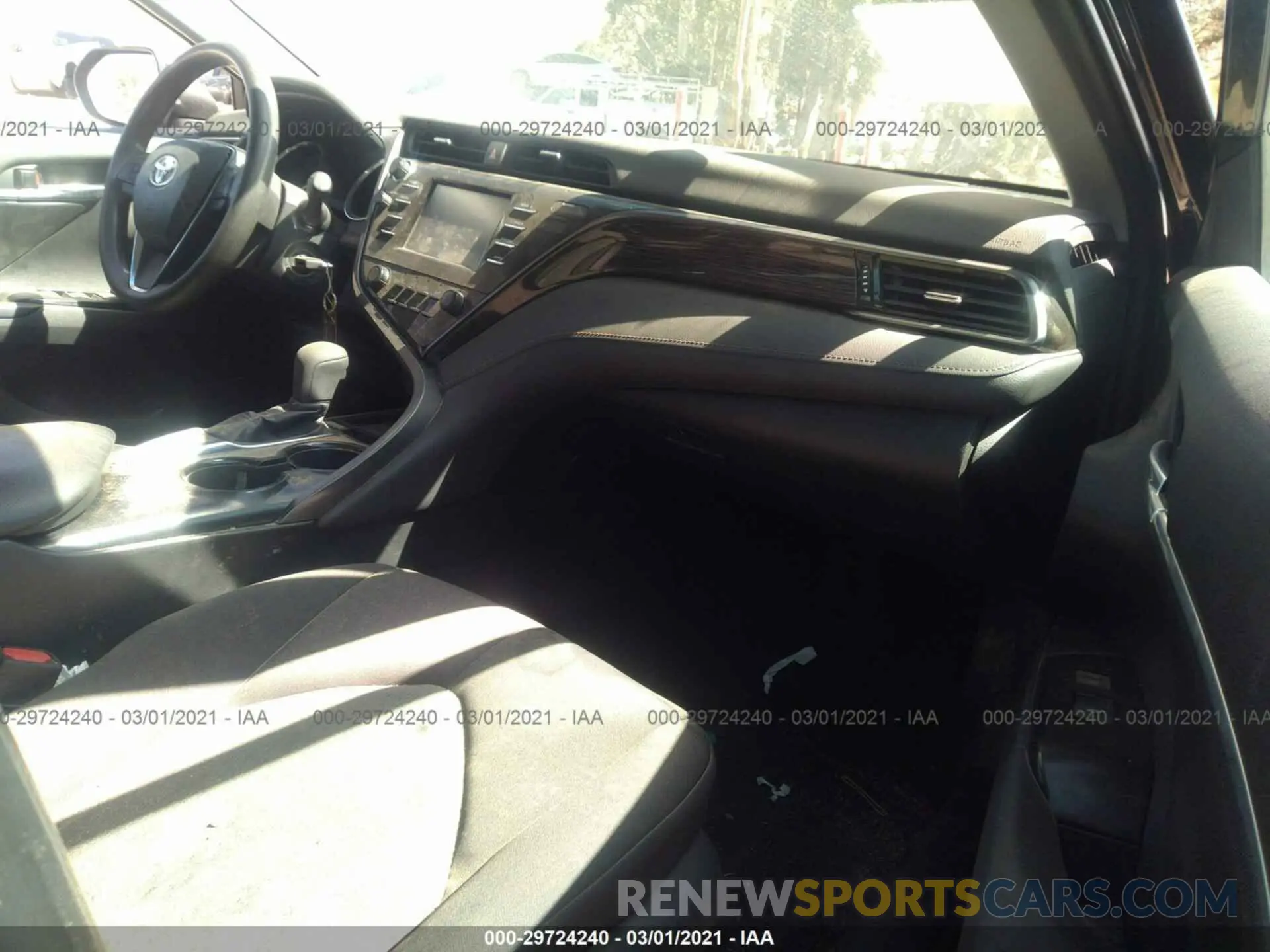 5 Photograph of a damaged car 4T1B11HK3KU256979 TOYOTA CAMRY 2019