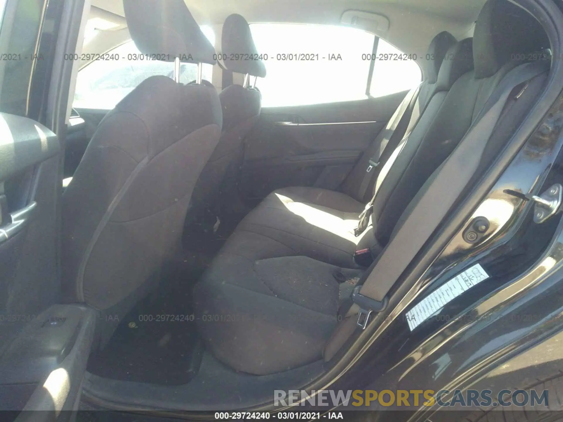 8 Photograph of a damaged car 4T1B11HK3KU256979 TOYOTA CAMRY 2019