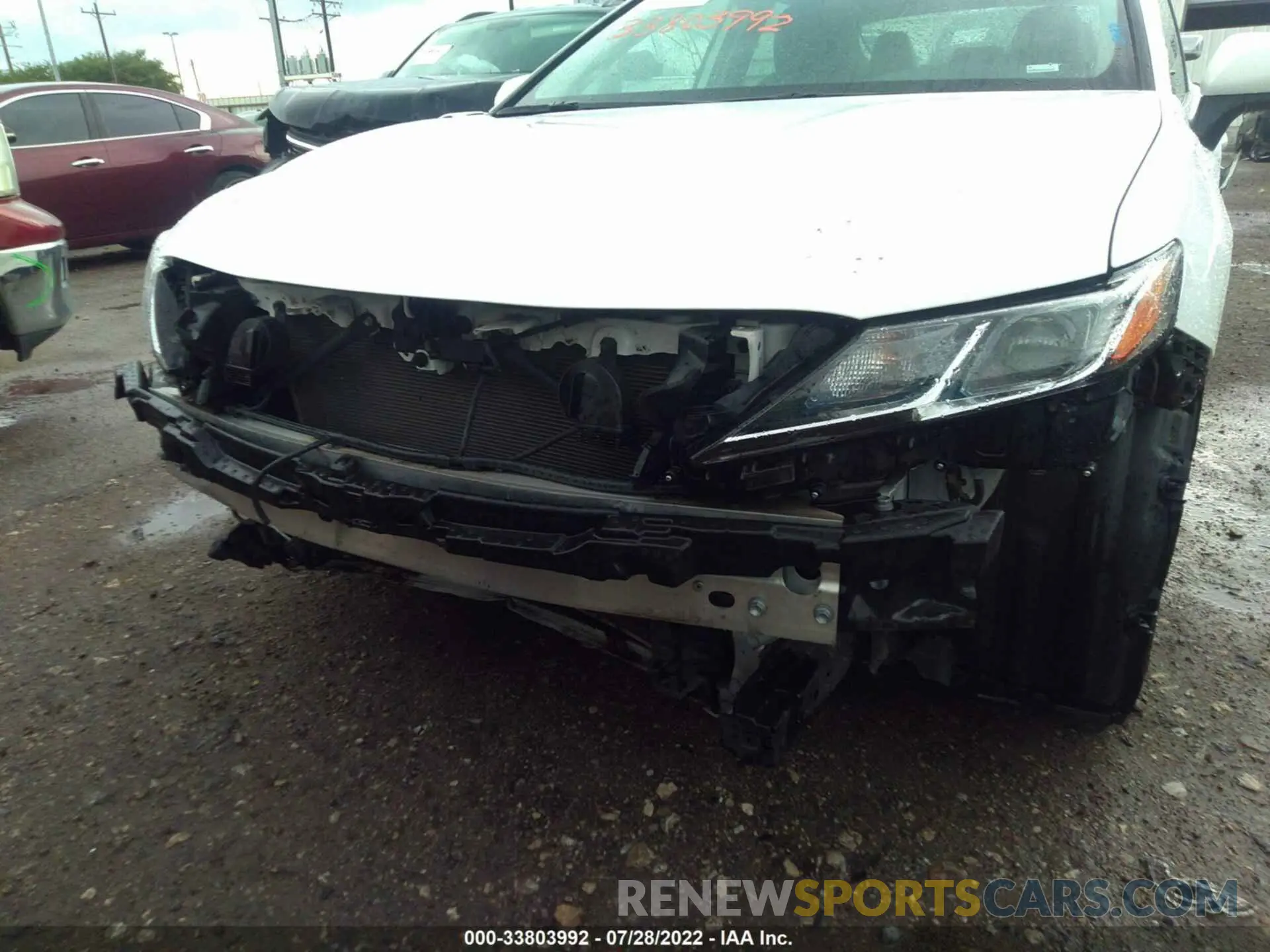 6 Photograph of a damaged car 4T1B11HK3KU258215 TOYOTA CAMRY 2019
