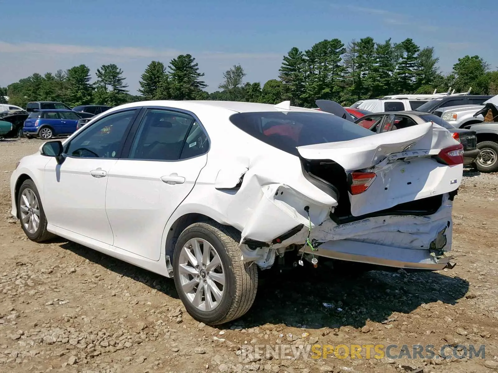 3 Photograph of a damaged car 4T1B11HK3KU258828 TOYOTA CAMRY 2019