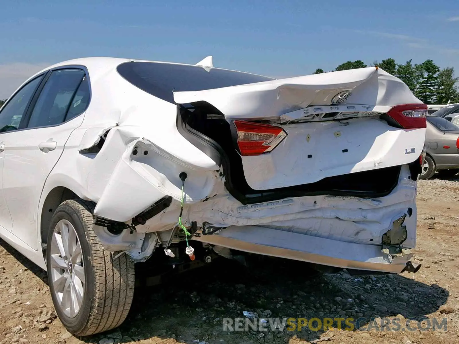 9 Photograph of a damaged car 4T1B11HK3KU258828 TOYOTA CAMRY 2019