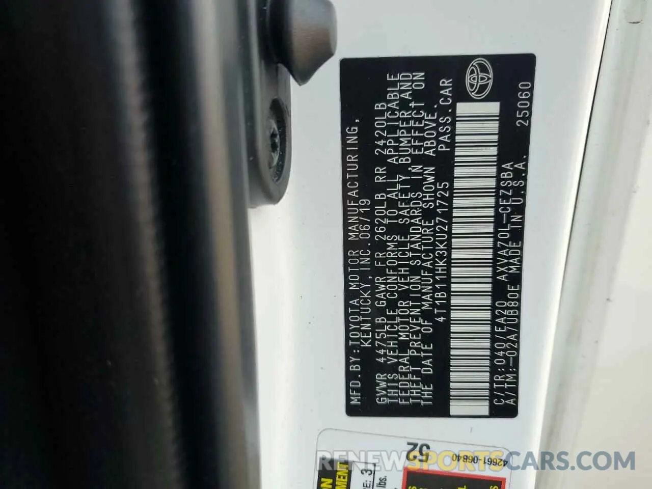 12 Photograph of a damaged car 4T1B11HK3KU271725 TOYOTA CAMRY 2019
