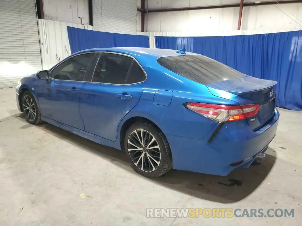 2 Photograph of a damaged car 4T1B11HK3KU274415 TOYOTA CAMRY 2019