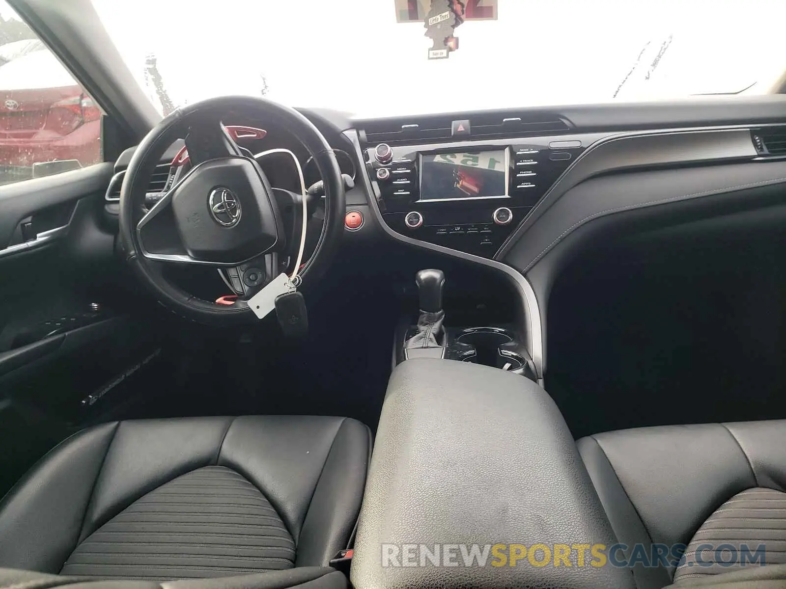 9 Photograph of a damaged car 4T1B11HK3KU290212 TOYOTA CAMRY 2019