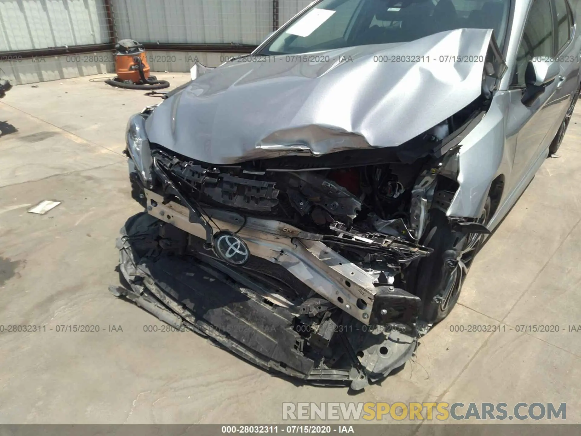6 Photograph of a damaged car 4T1B11HK3KU680128 TOYOTA CAMRY 2019