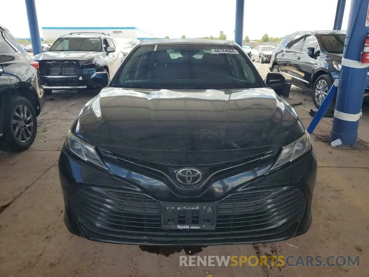 5 Photograph of a damaged car 4T1B11HK3KU682722 TOYOTA CAMRY 2019