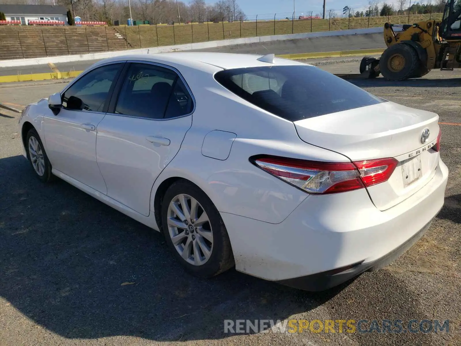 3 Photograph of a damaged car 4T1B11HK3KU696085 TOYOTA CAMRY 2019