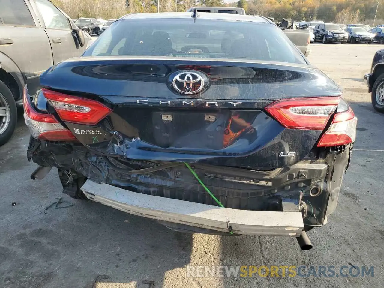 6 Photograph of a damaged car 4T1B11HK3KU706131 TOYOTA CAMRY 2019