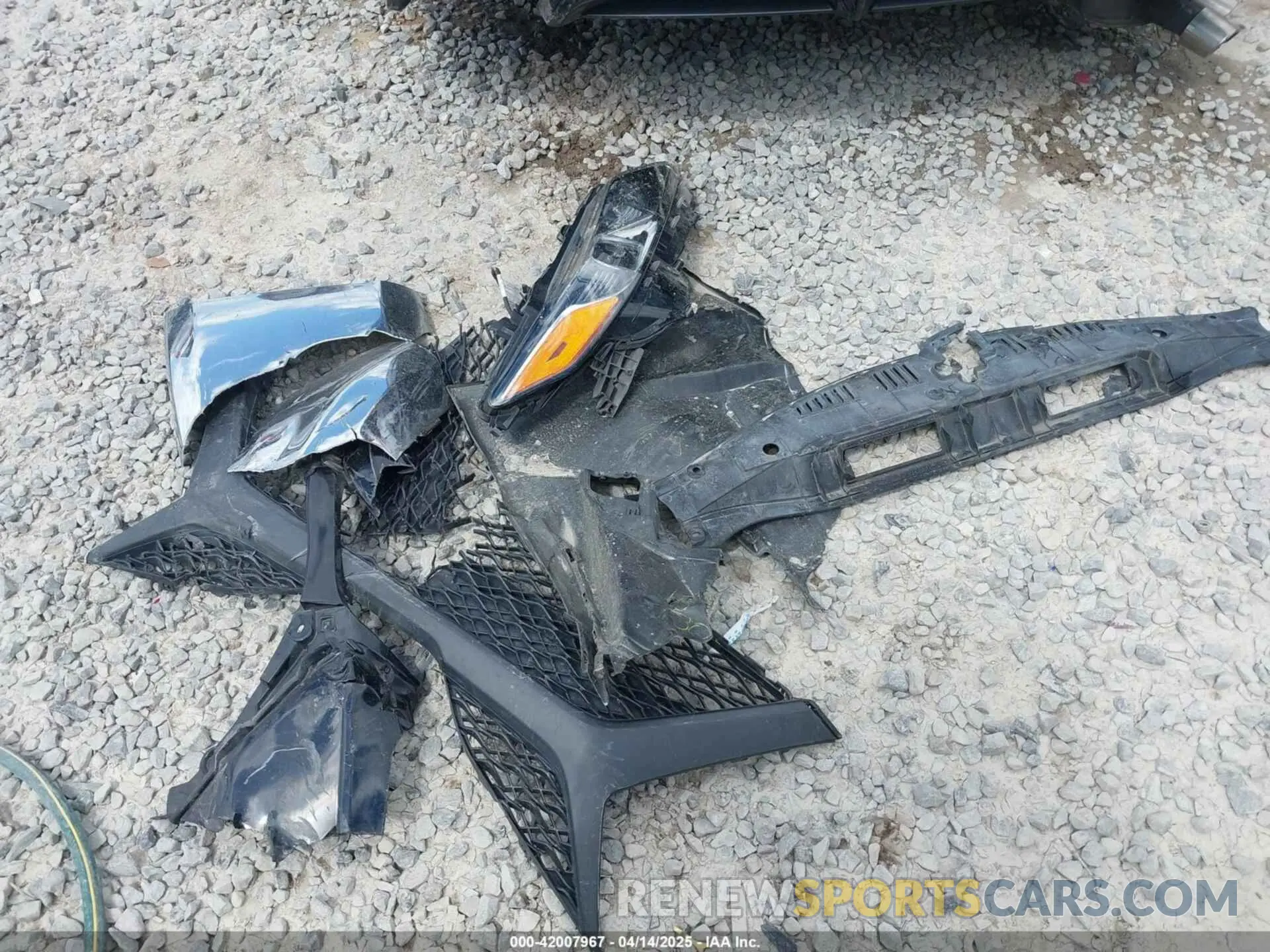 11 Фотография поврежденного автомобиля 4T1B11HK3KU706971 TOYOTA CAMRY 2019