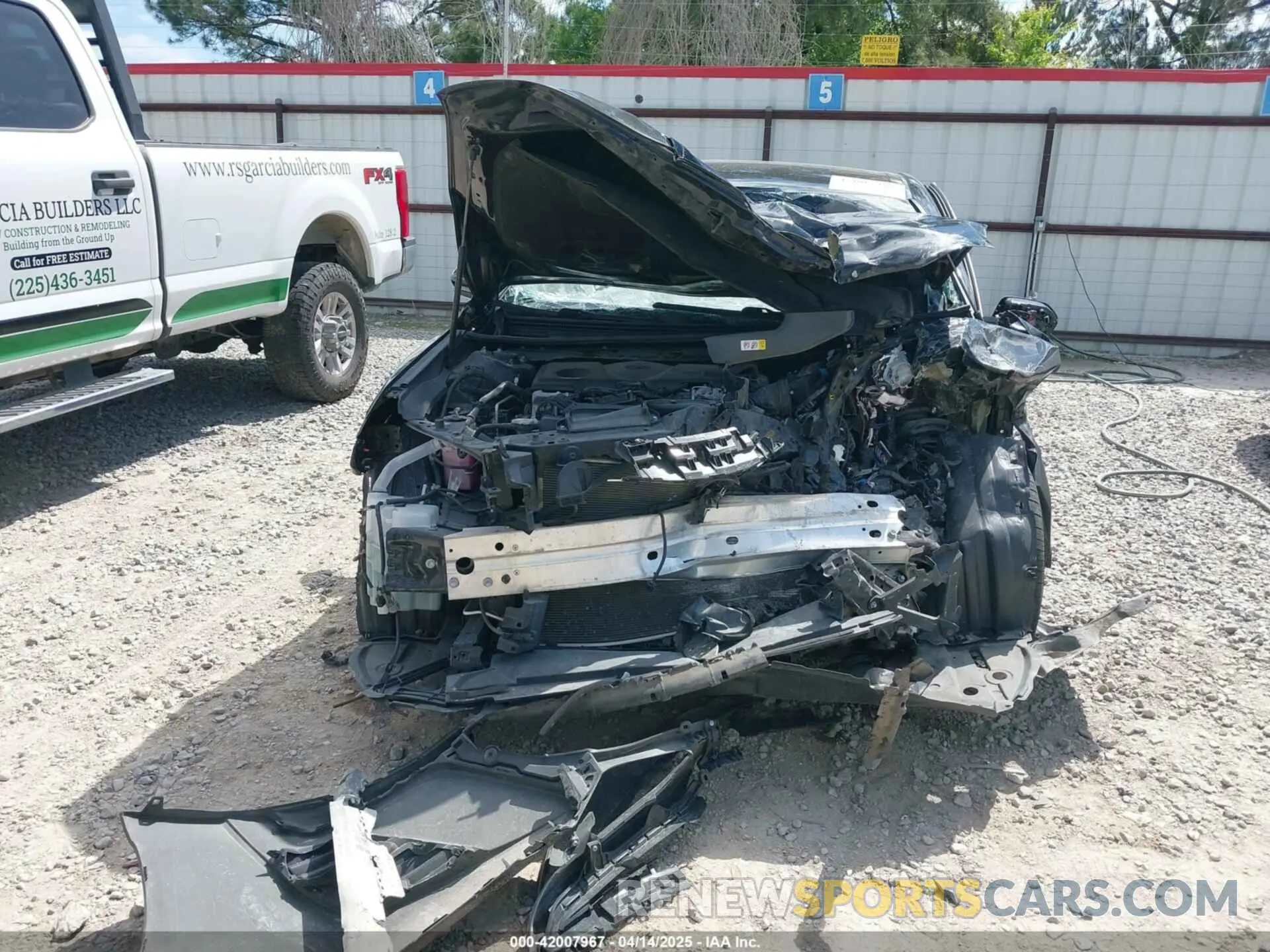 12 Фотография поврежденного автомобиля 4T1B11HK3KU706971 TOYOTA CAMRY 2019