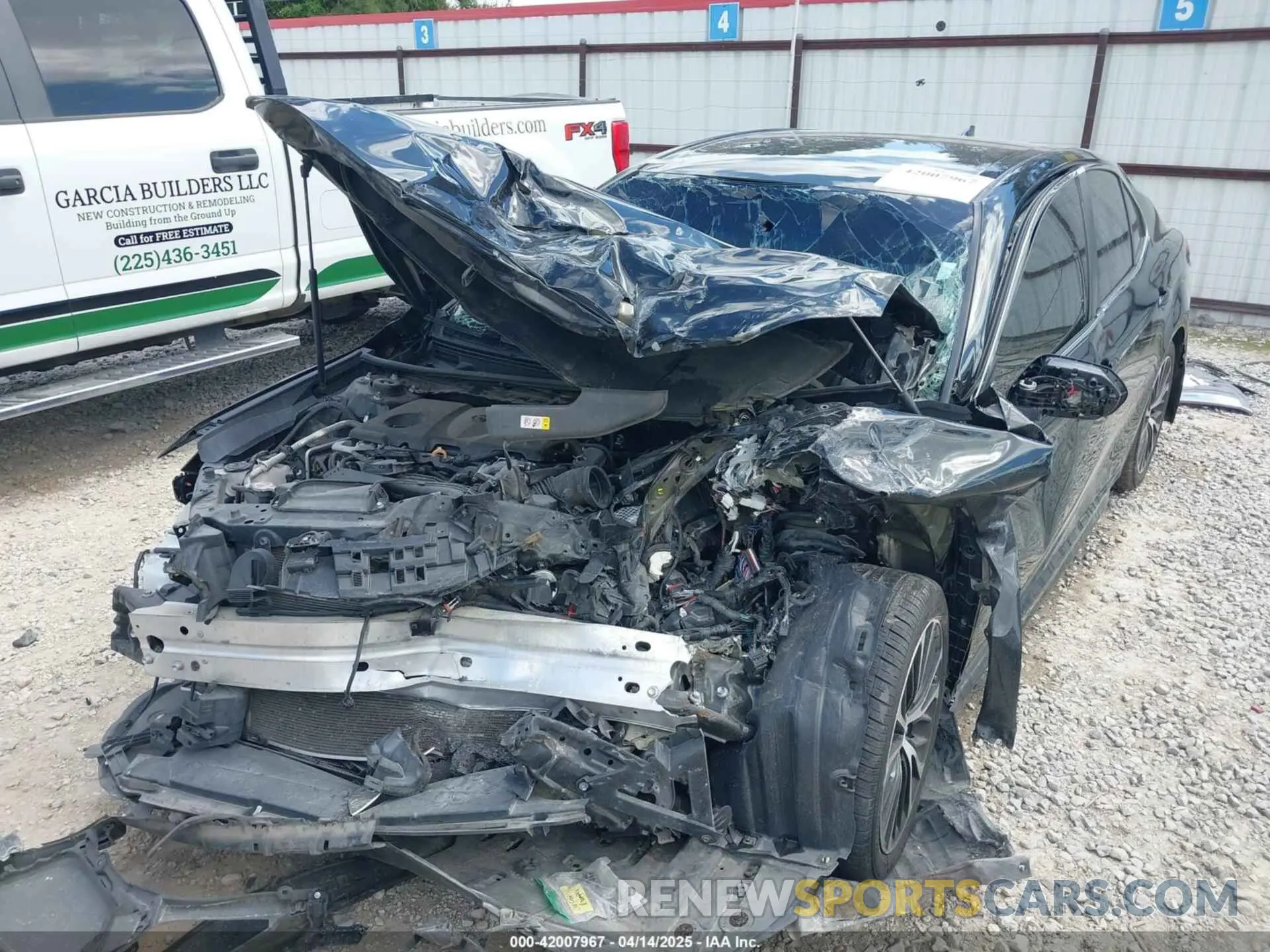 6 Фотография поврежденного автомобиля 4T1B11HK3KU706971 TOYOTA CAMRY 2019