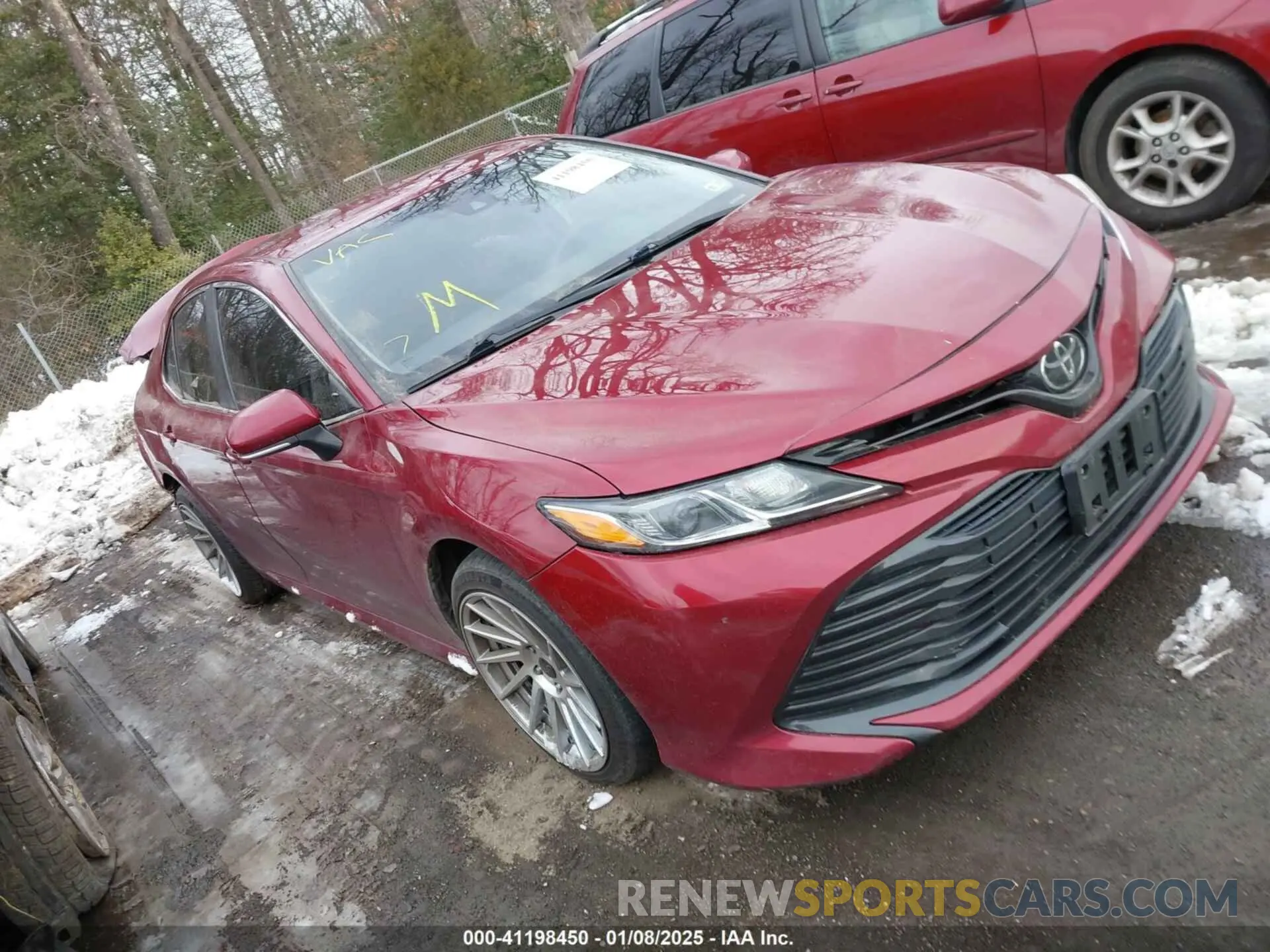 1 Photograph of a damaged car 4T1B11HK3KU708834 TOYOTA CAMRY 2019