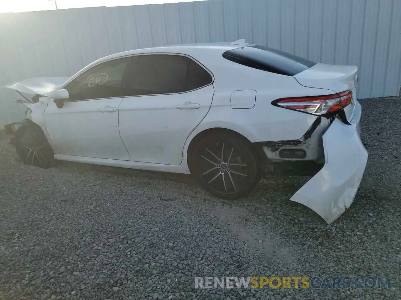 2 Фотография поврежденного автомобиля 4T1B11HK3KU718344 TOYOTA CAMRY 2019