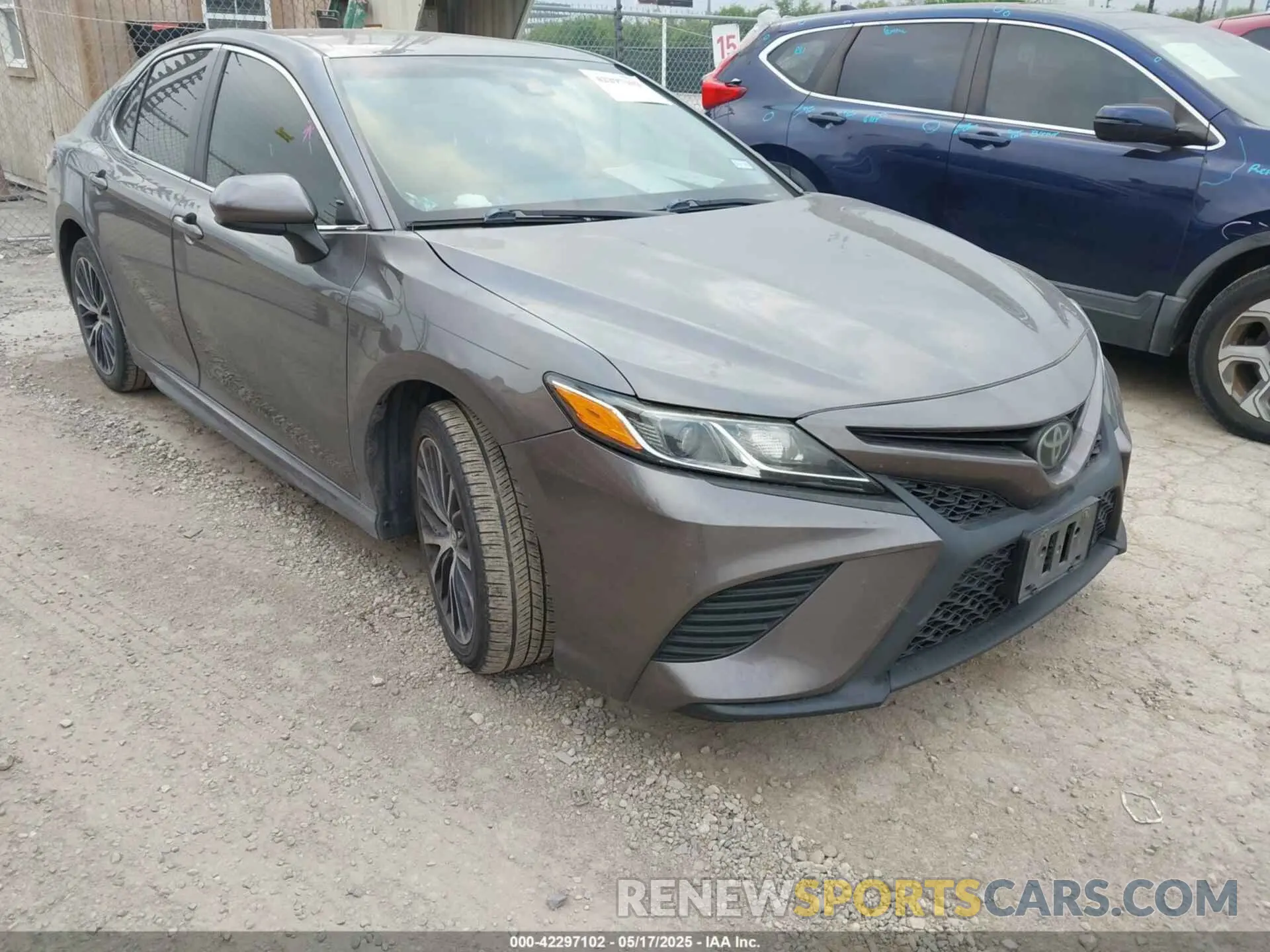 1 Photograph of a damaged car 4T1B11HK3KU721129 TOYOTA CAMRY 2019