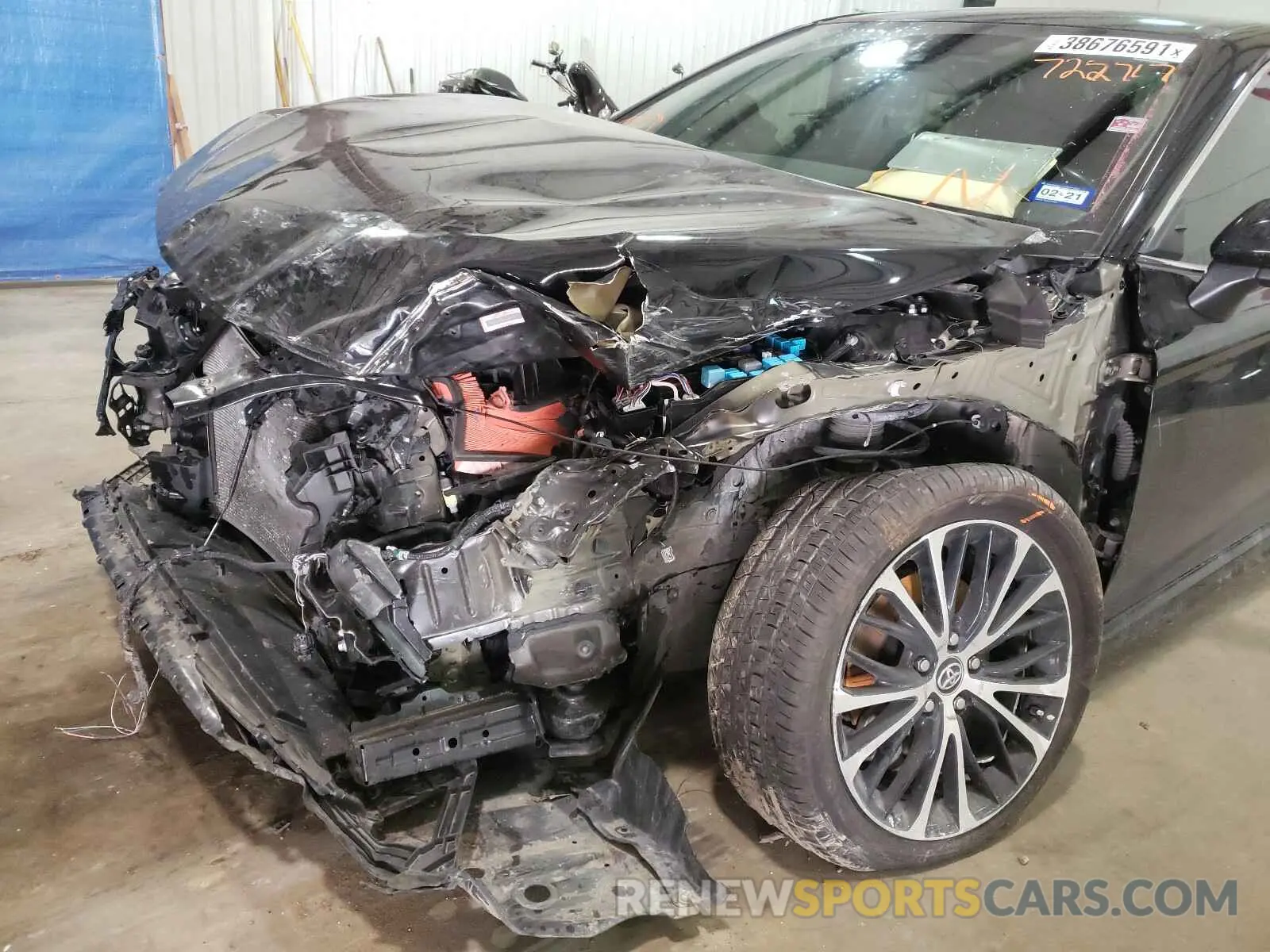 9 Photograph of a damaged car 4T1B11HK3KU722717 TOYOTA CAMRY 2019