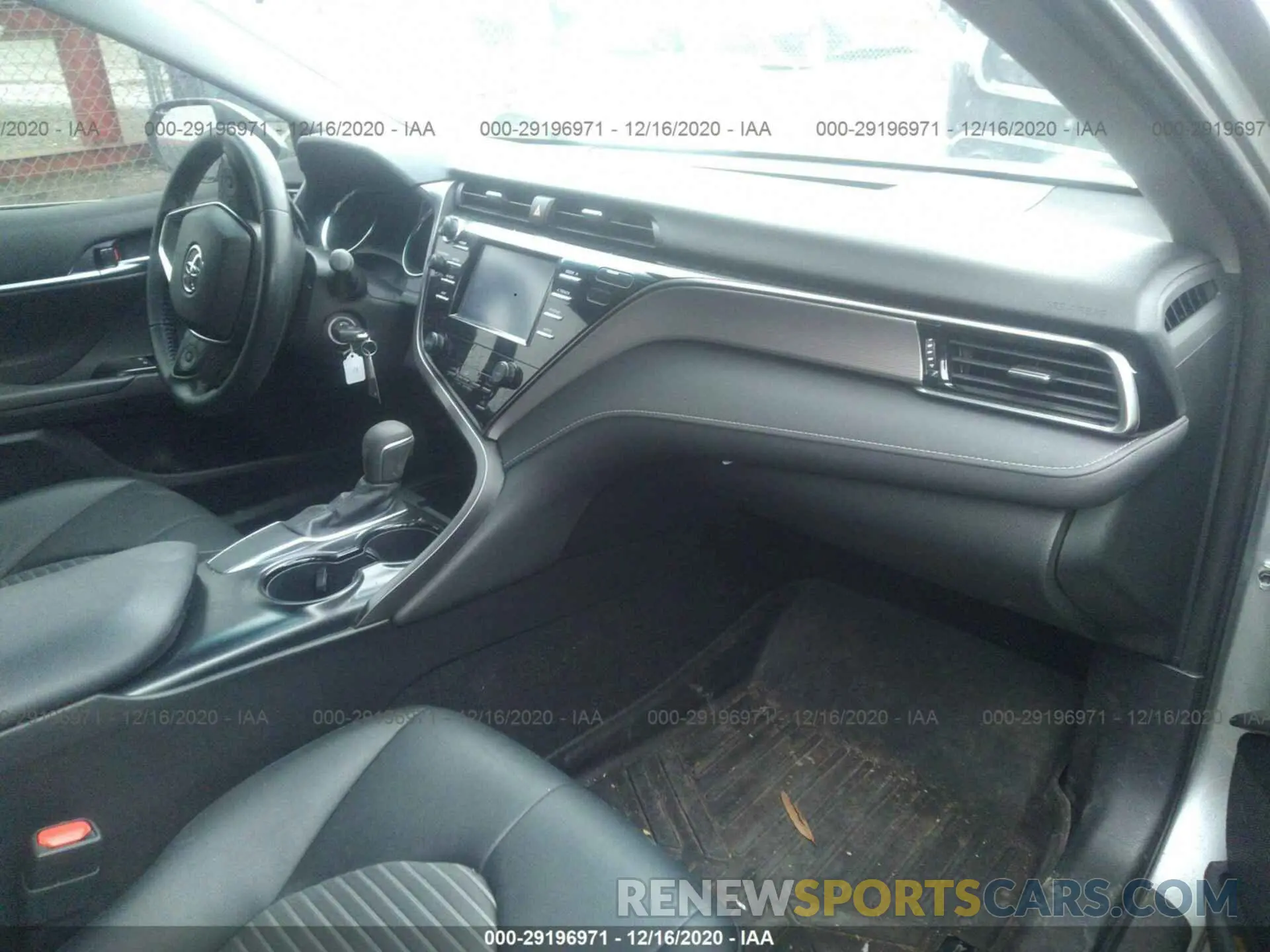 5 Photograph of a damaged car 4T1B11HK3KU724774 TOYOTA CAMRY 2019