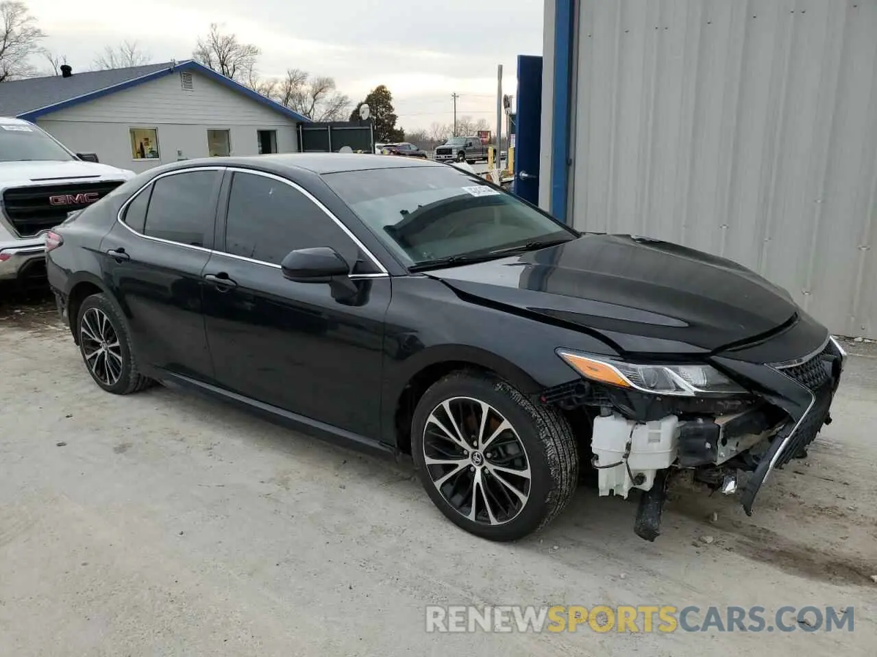 4 Photograph of a damaged car 4T1B11HK3KU725746 TOYOTA CAMRY 2019