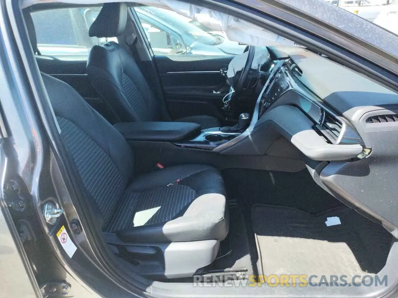 5 Photograph of a damaged car 4T1B11HK3KU750498 TOYOTA CAMRY 2019