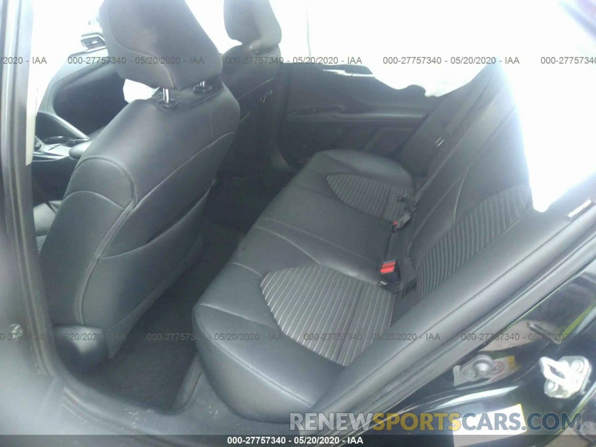 8 Фотография поврежденного автомобиля 4T1B11HK3KU752882 TOYOTA CAMRY 2019