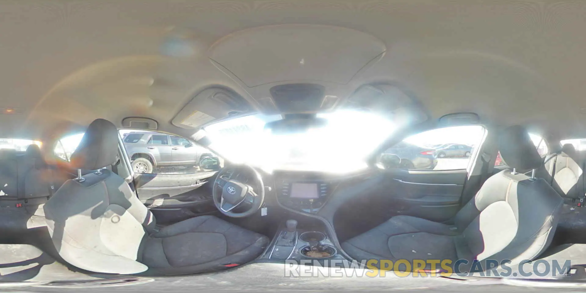 15 Photograph of a damaged car 4T1B11HK3KU759069 TOYOTA CAMRY 2019
