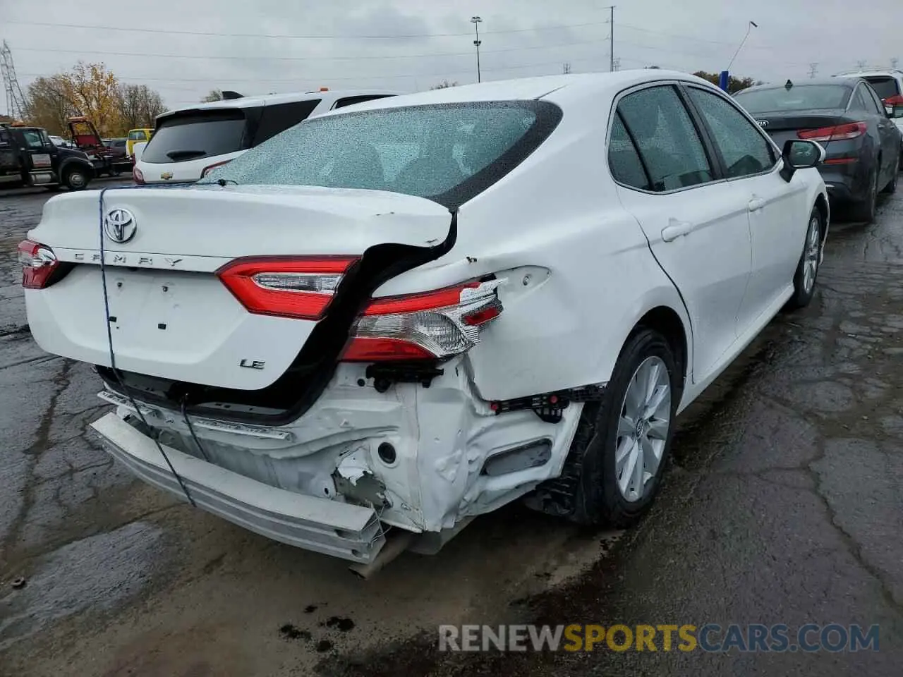4 Photograph of a damaged car 4T1B11HK3KU765437 TOYOTA CAMRY 2019