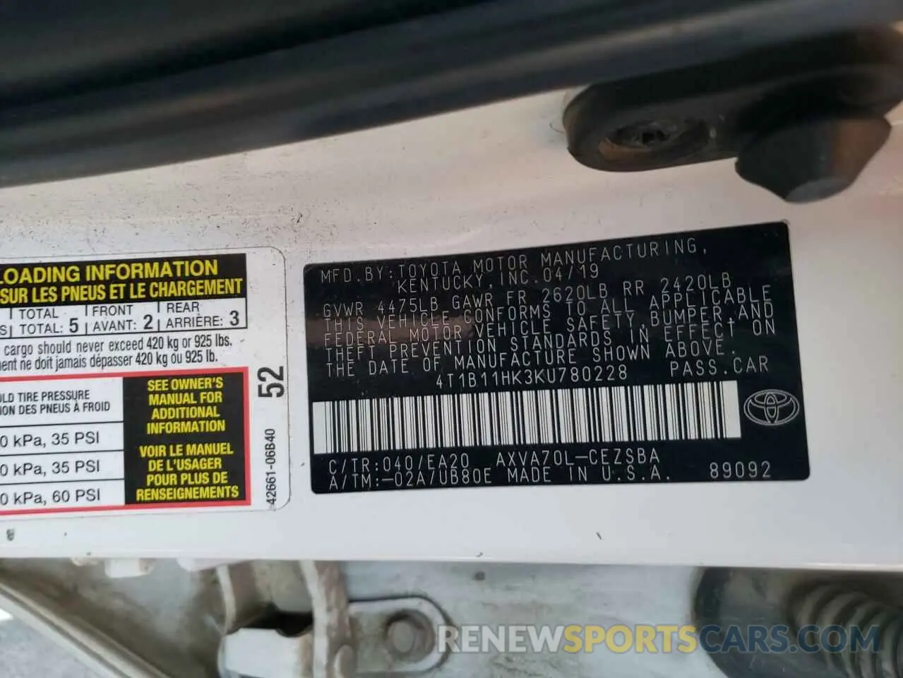 12 Фотография поврежденного автомобиля 4T1B11HK3KU780228 TOYOTA CAMRY 2019