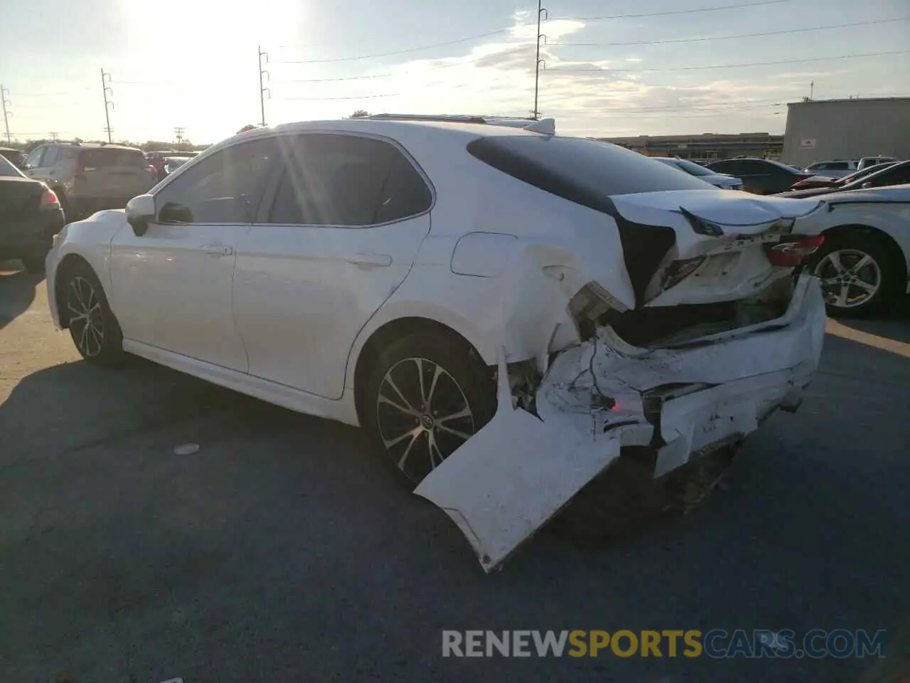 2 Фотография поврежденного автомобиля 4T1B11HK3KU780228 TOYOTA CAMRY 2019