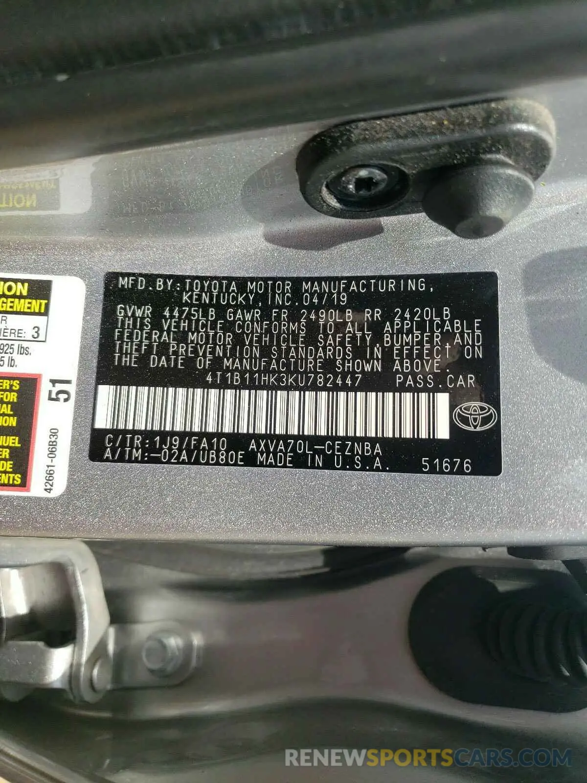 10 Photograph of a damaged car 4T1B11HK3KU782447 TOYOTA CAMRY 2019