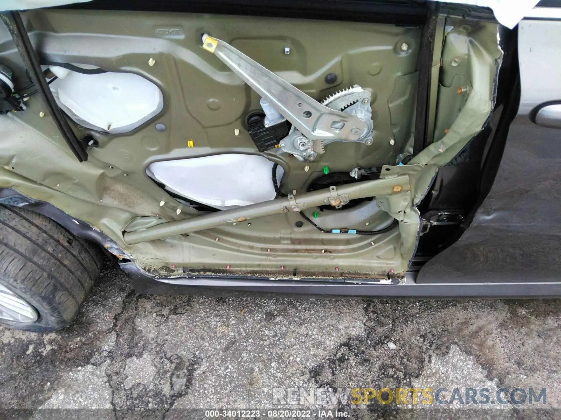 6 Фотография поврежденного автомобиля 4T1B11HK3KU782562 TOYOTA CAMRY 2019