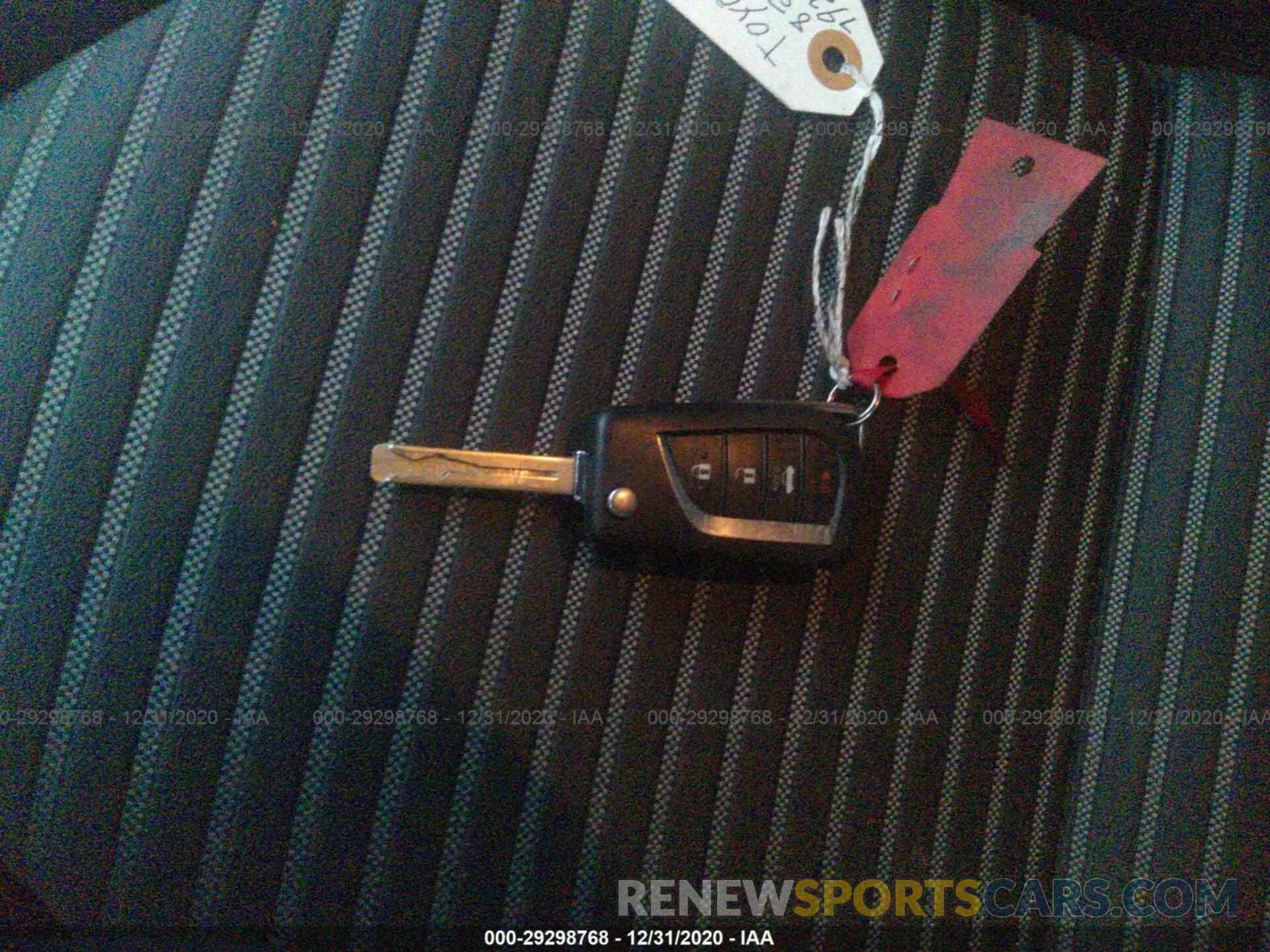 11 Photograph of a damaged car 4T1B11HK3KU792248 TOYOTA CAMRY 2019