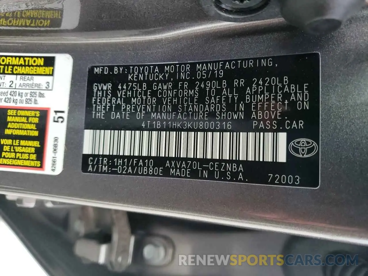 10 Photograph of a damaged car 4T1B11HK3KU800316 TOYOTA CAMRY 2019